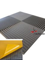 Zigzag Akustik Ses Yalıtımı süngeri Kendinden Yapışkanlı 40mm 50x50 